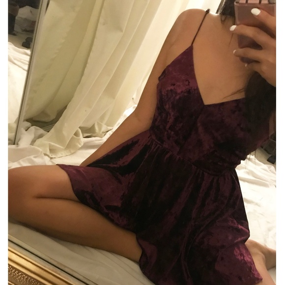 WORN ONCE,NEW: Urban Out Crushed Velvet Romper - Picture 1 of 7